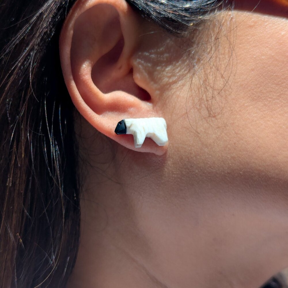 Native American Hand-carved Sheep‎ Stud Earrings Navajo Handmade Jewelry **